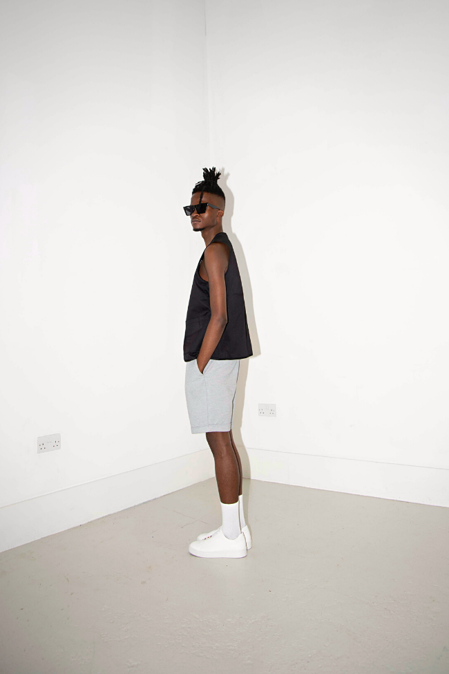 MINIMAL CARGO GILET | BLACK