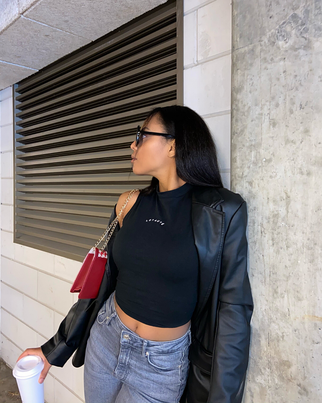 SLEEVELESS TURTLENECK TOP | BLACK